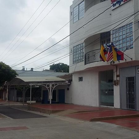 Hotel La Vieja Sara فاليدوبار المظهر الخارجي الصورة